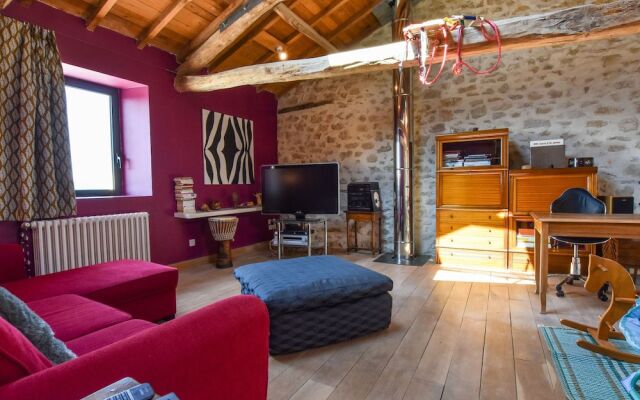 Splendid Holiday Home in Espère France With Private Pool