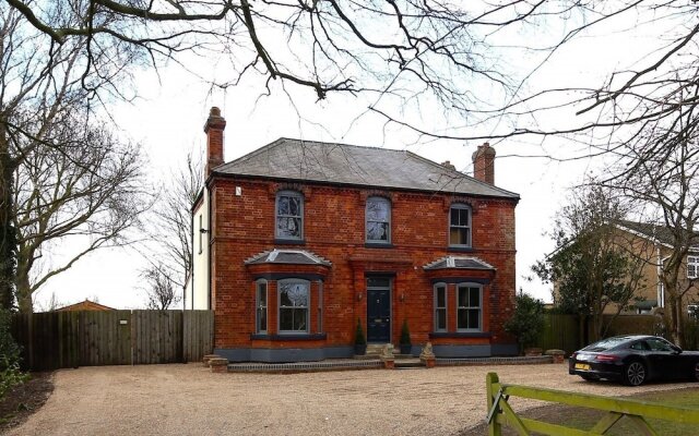 Beech Tree House