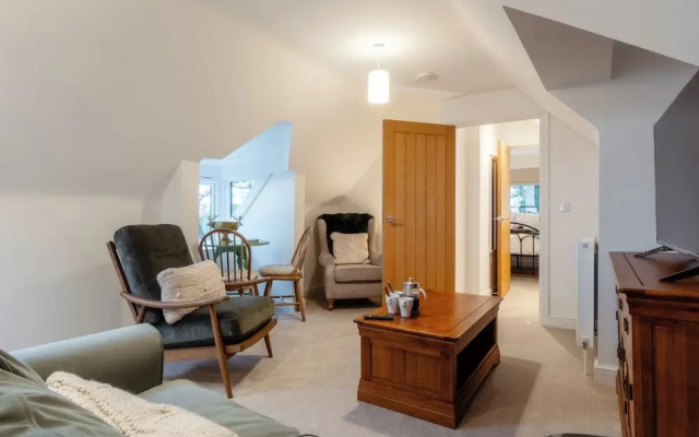 Beautiful 2 Bedroom Apartment in Malvern