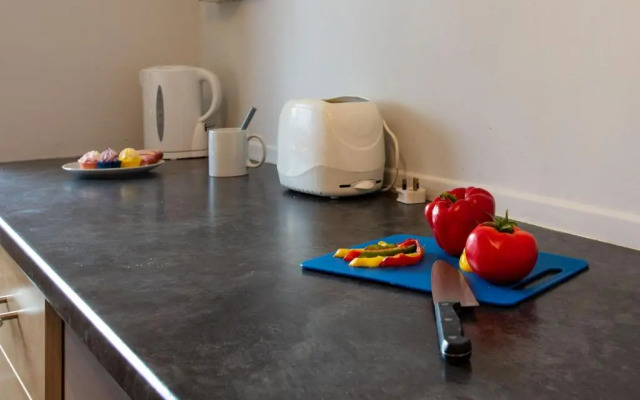 PREMIER - Hamilton Apartment