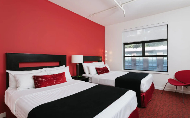 Moda Hotel