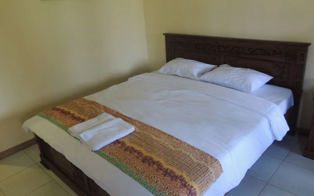 Balkondes Karanganyar (Pottery Academy)