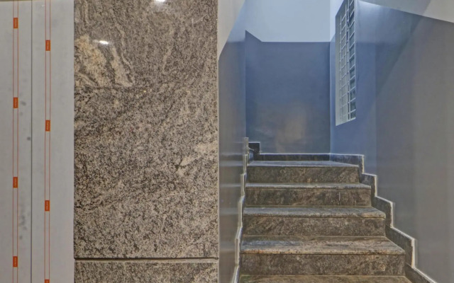 Collection O 93145 Dhruvas Residency