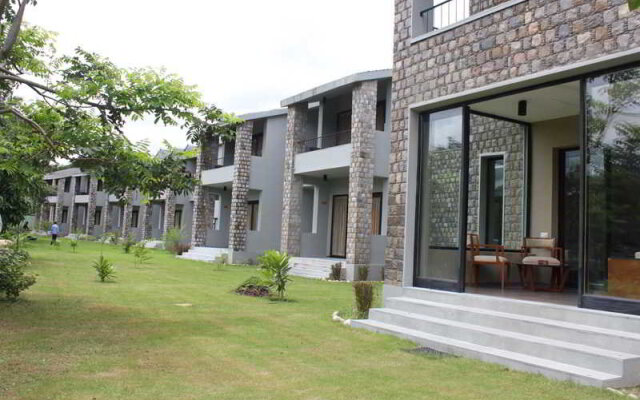 Aranya Safari Resort