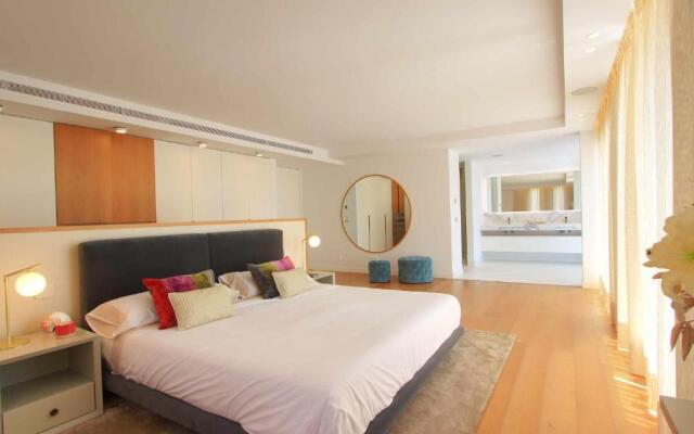 2244 new modern luxury villa in puerto banus