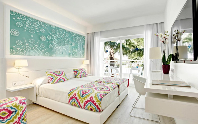 Grupotel Ibiza Beach Resort - Adults Only