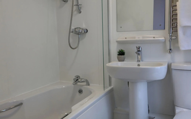 New Continental Hotel, Sure Hotel Collection by Best Western
