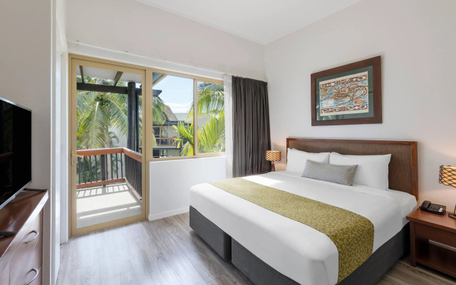 Travelodge by Wyndham Madison Heights MI