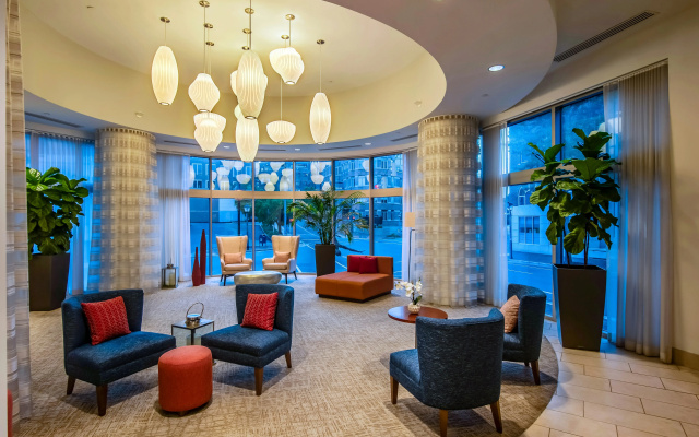 Hilton Garden Inn Alexandria Old Town National Harbor