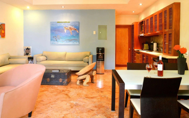 Porto Playa Condo Hotel & Beachclub