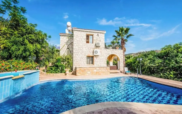Villa Anna Argaka