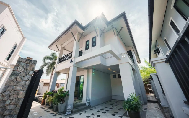 Patak 3 Bedroom Private Pool Villa