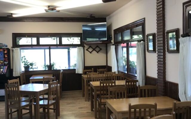 Costa San Juan De La Canal