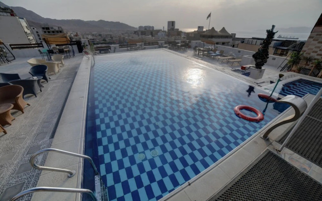 Mass Paradise Hotel