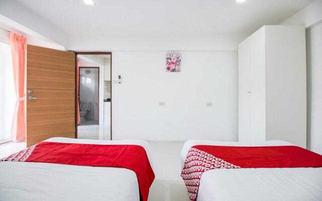 Slt Apartment Bangkok