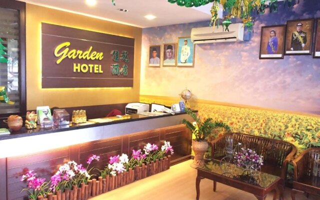 Pontian Garden Hotel