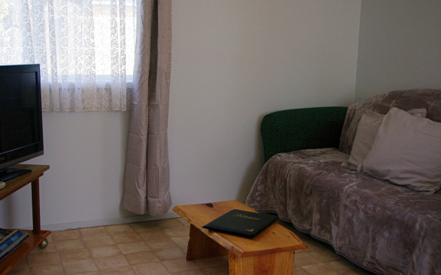 Kalgan River Chalets and Caravan Park