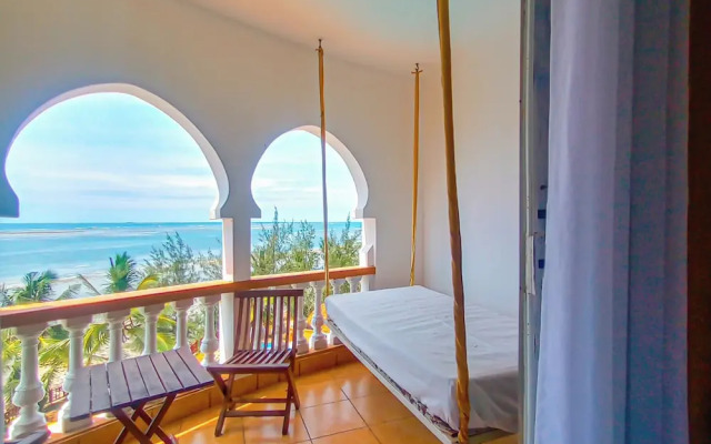 Sea Breeze Beachfront Apartments