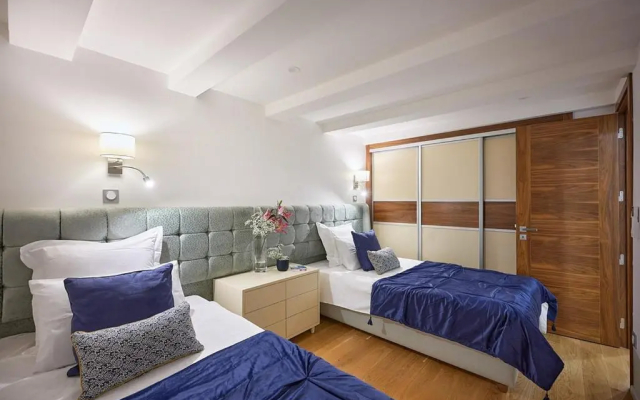 Sunlight Properties - Palme D Or - 2 Bedrooms, modern holiday rental apartment, hyper central - Hotel in 戛纳 - Photo 2
