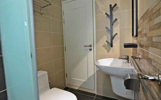 A 2Br Tritower Suite Next To Jb Ciq, Jbcc & Capri – Bathroom – Johor Bahru