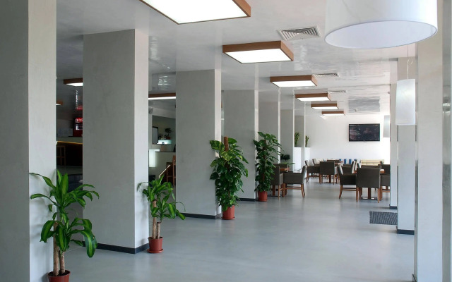Hotel Excelsior