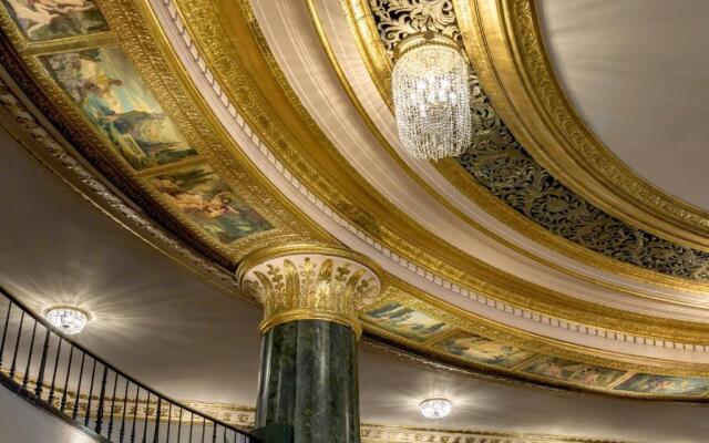 InterContinental Chicago Magnificent Mile by IHG