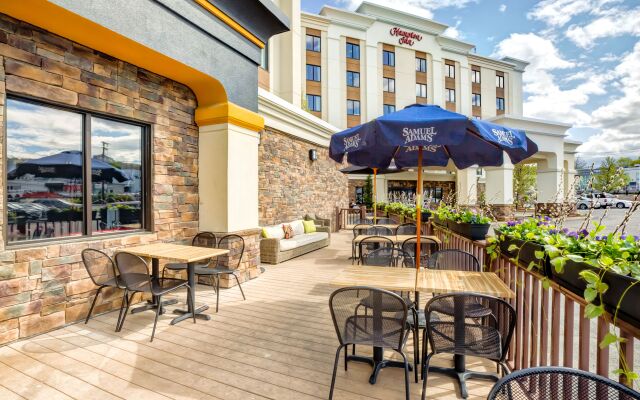 Hampton Inn Boston Natick