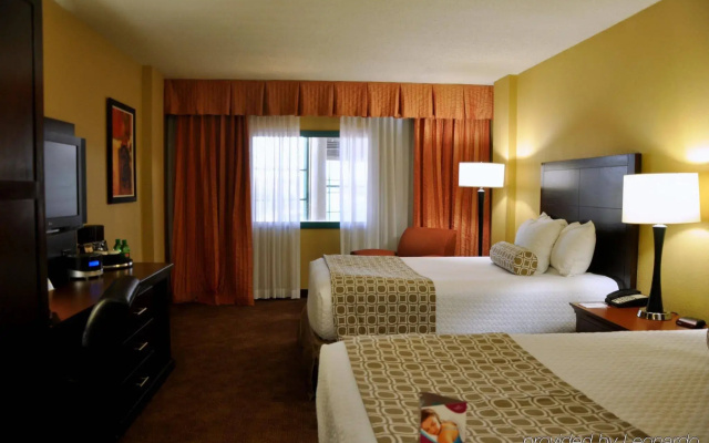 Crowne Plaza Little Rock