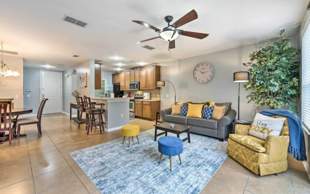 15 Mi to Disney: Kissimmee Townhome w/ Patio