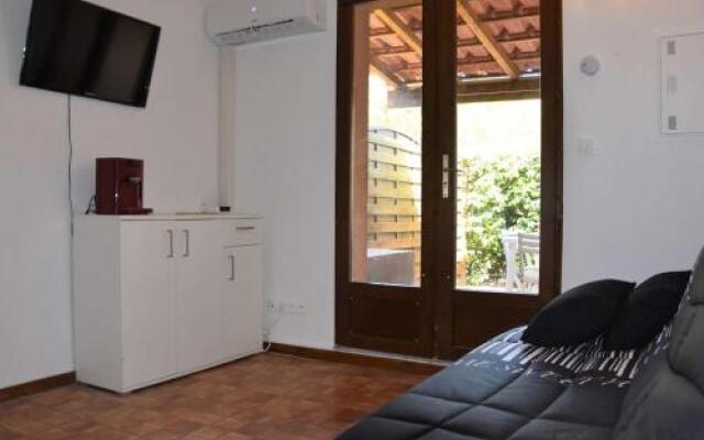 Appartement Gruissan, 4 pièces, 6 personnes - FR-1-229-80
