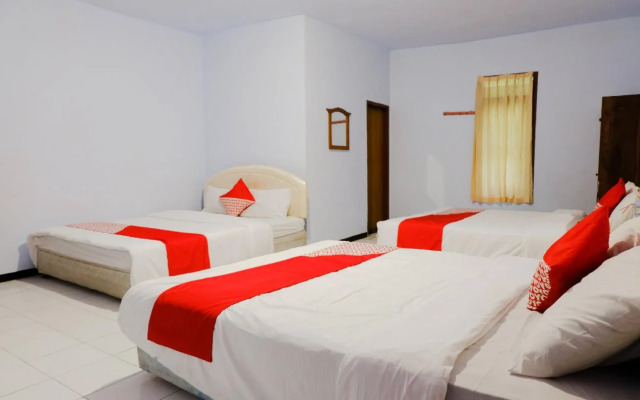 OYO 421 Alianda Guest House Syariah