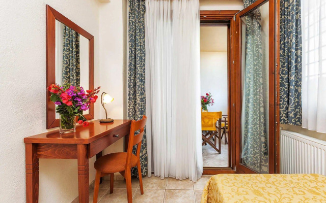 Akritas Ef Zin Villas & Suites