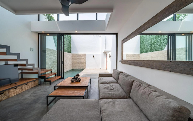 Loft Erika - Elegant 1-Bdr Luxury Loft in Great Location ! – Guest Rooms – Tibubeneng