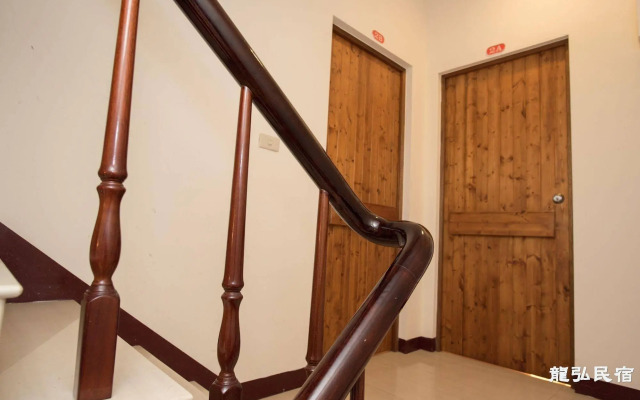 Long Hong B&B