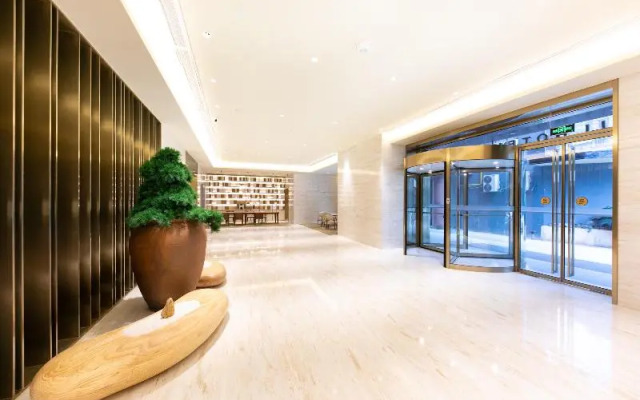 Ji Hotel Nanchang Bayi Square Yangming Dong Road