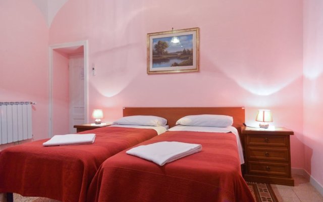 B&T Rooms Trani