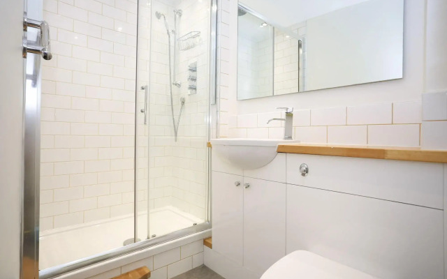 Central New Town Apartment
