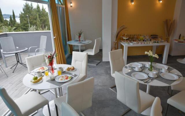 Villa Avantgarde B&B