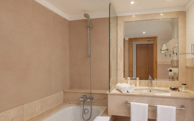 Best Western Odyess Park Hotel
