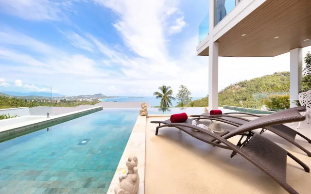 Villa the wave