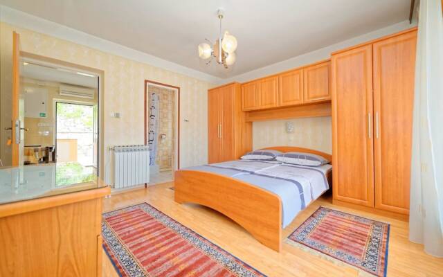 Apartments Marica 3130