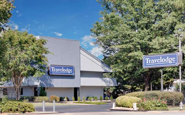 Travelodge - College Park