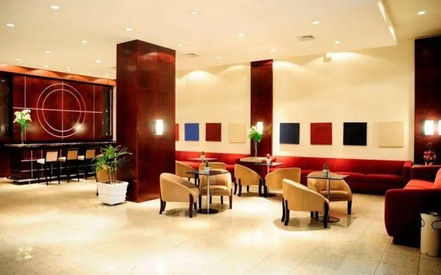 Slaviero Suites Curitiba Soho