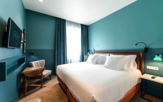 Hotel Vincci The Mint