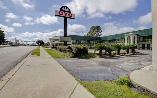 OYO Hotel Douglas GA US-441