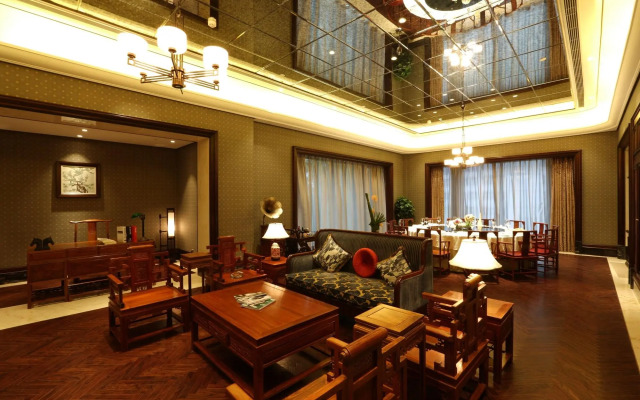 S & N International Hotel Linhai