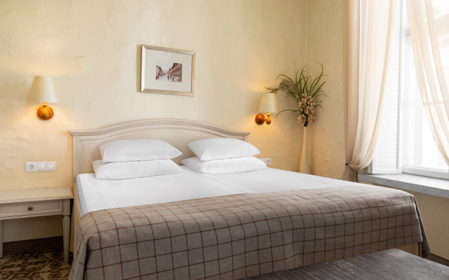 Rixwell Collection Savoy Boutique Hotel
