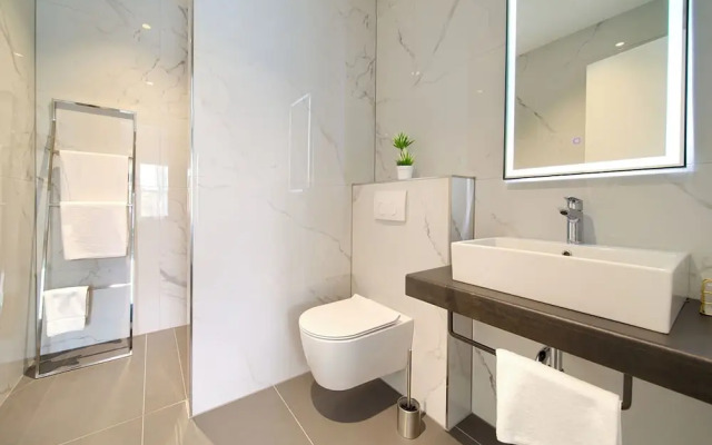 Villa Majestic With Sauna and Beautiful Views