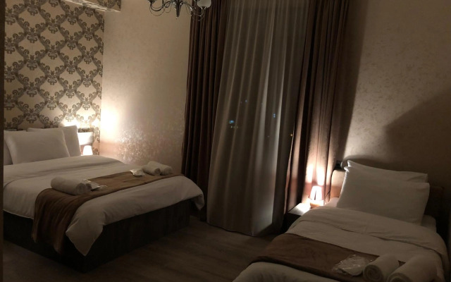 Hotel Toliketi