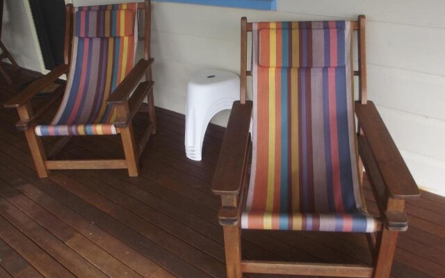 Montville Holiday House